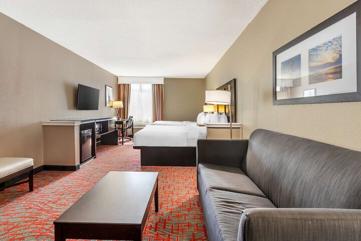 Room 34 of 42