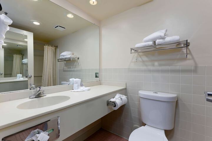 Room 20 of 47