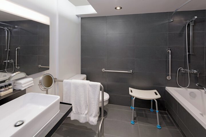 Hotel PUR Quebec a Tribute Portfolio Hotel