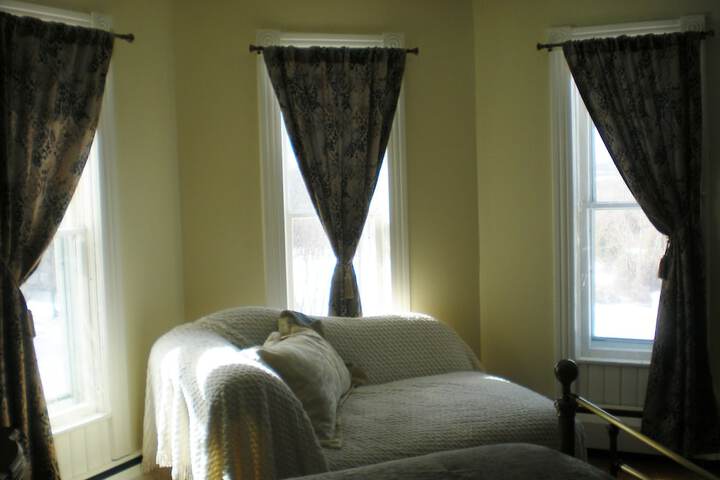 The Fox and the Grapes Bed & Breakfast