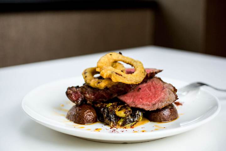 Dining 44 of 52
