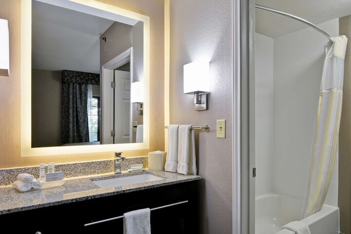 Homewood Suites by Hilton Aurora Naperville