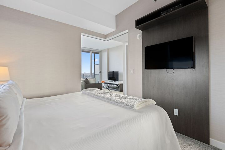 SOHO Residences Lisgar
