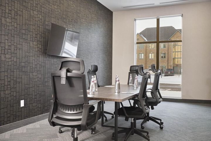 Four Points by Sheraton Oakville