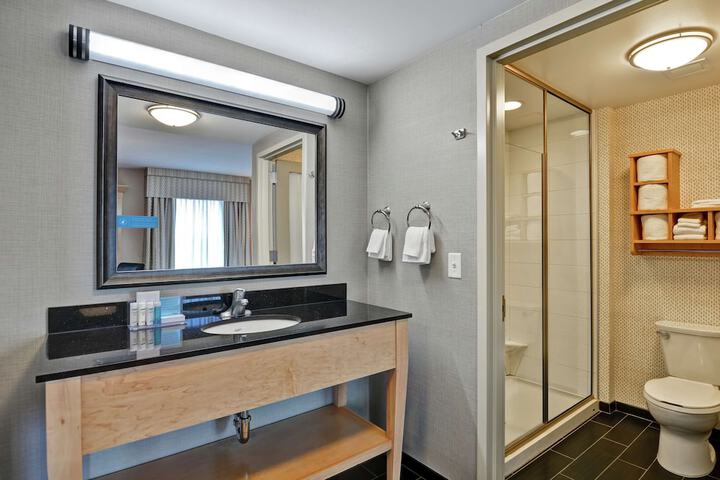 Room 17 of 62
