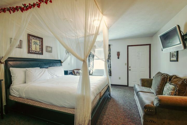 Room 42 of 54