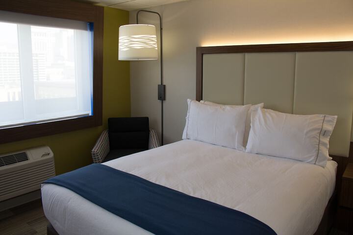 Holiday Inn Express Salt Lake City Downtown by IHG