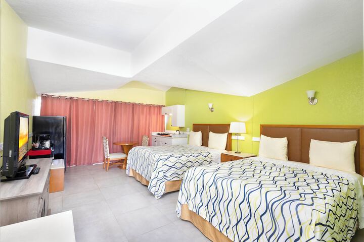 Room 32 of 50