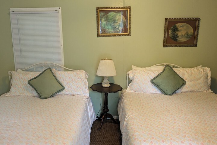 Room 31 of 62