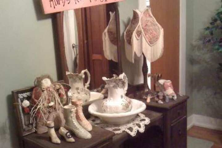 Room 6 of 23