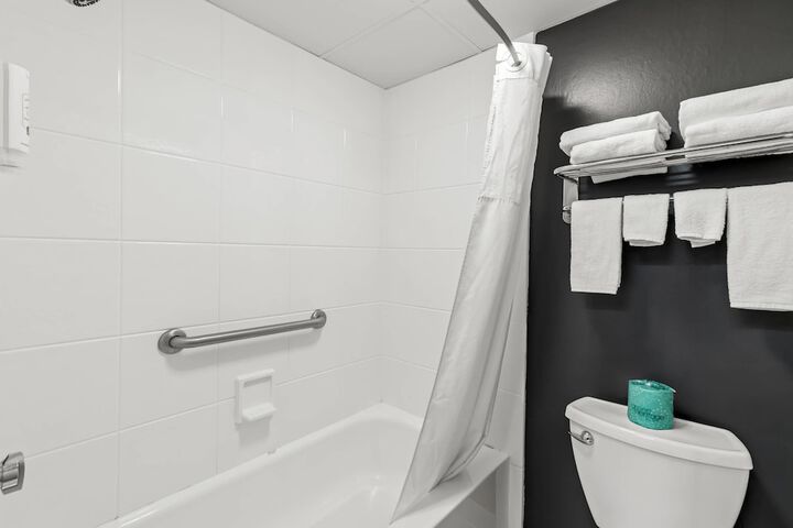 Quality Inn Bangor Airport