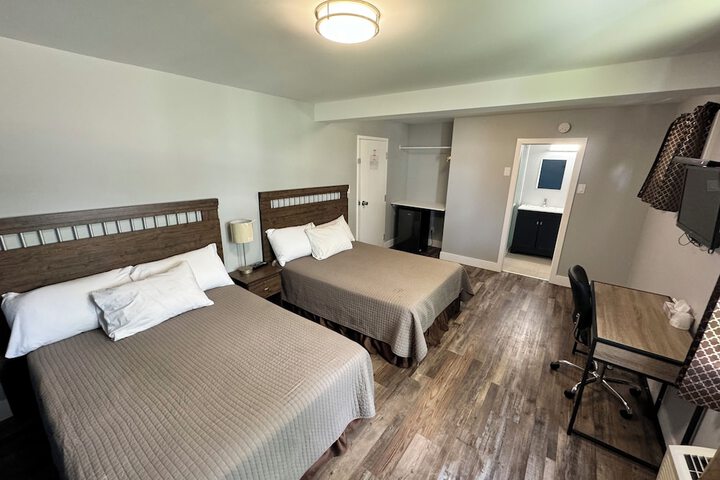 Room 14 of 25