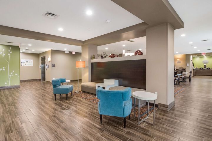 MainStay Suites at Discovery Park of America