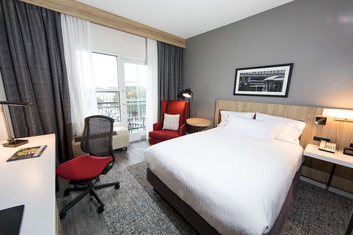 Room 46 of 93