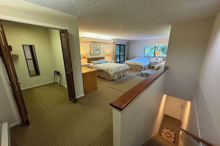 Room 25 of 31