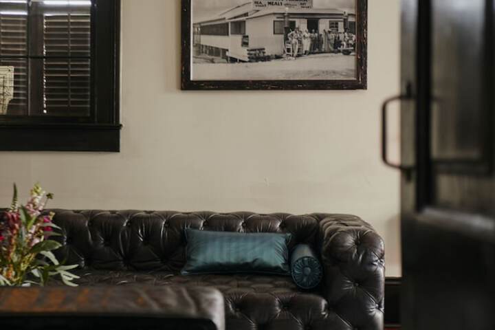 Room 28 of 45