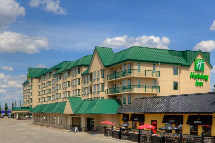 Hotel 2 of 42