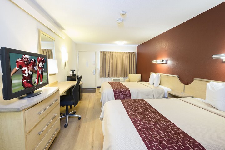 Room 10 of 24