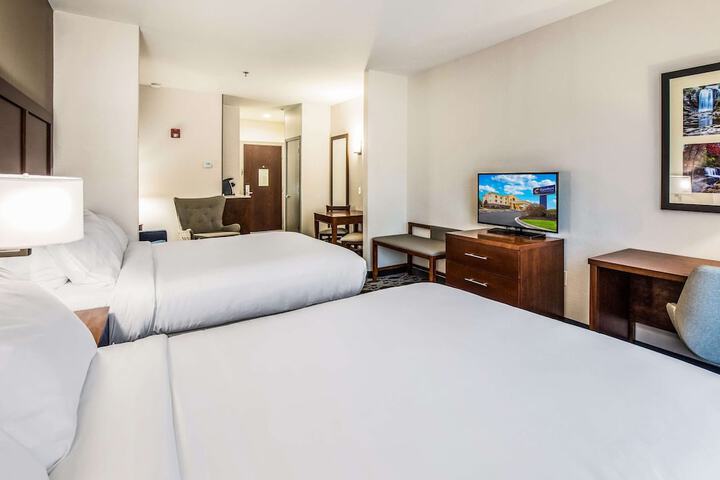 Comfort Inn & Suites Brevard North
