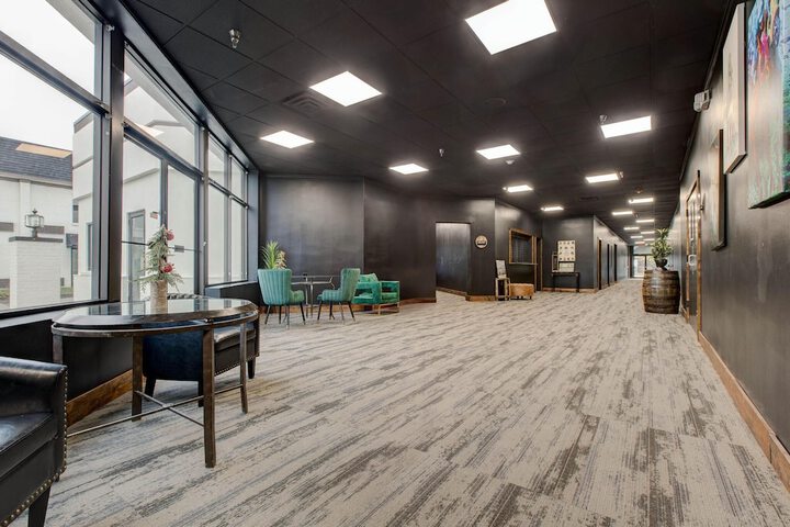 Hotel Interior 22 of 64