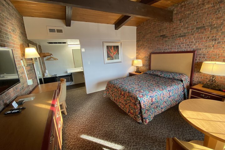 Room 48 of 53
