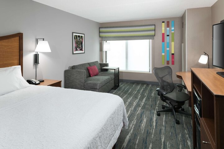 Room 44 of 62