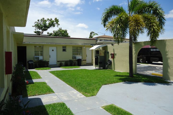 Hotel 4 of 30