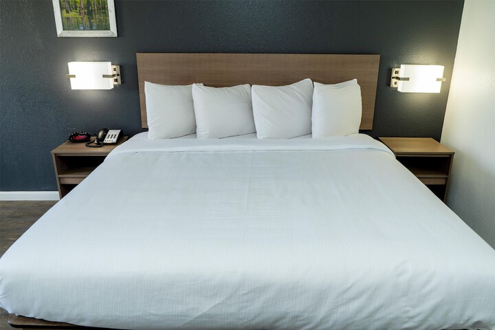 Americas Best Value Inn Donaldsonville