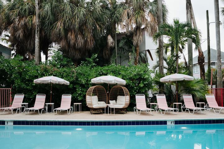 Pool 4 of 55