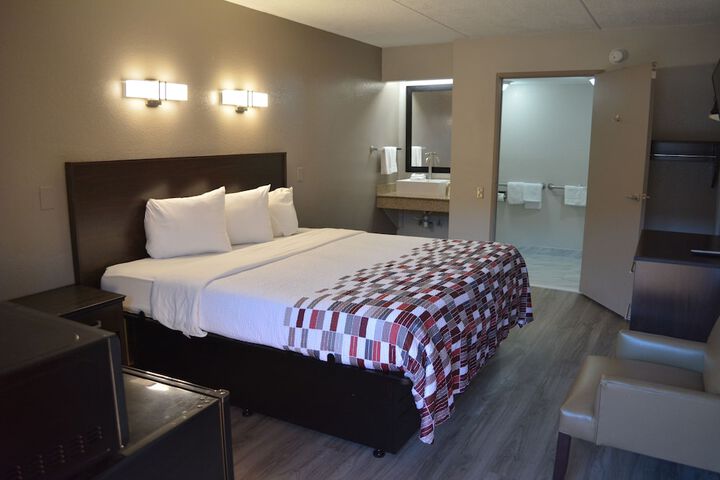 Room 14 of 31
