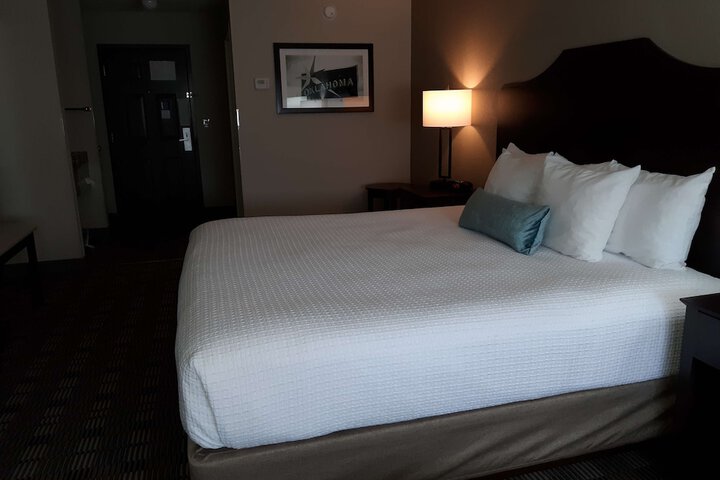 Room 7 of 15