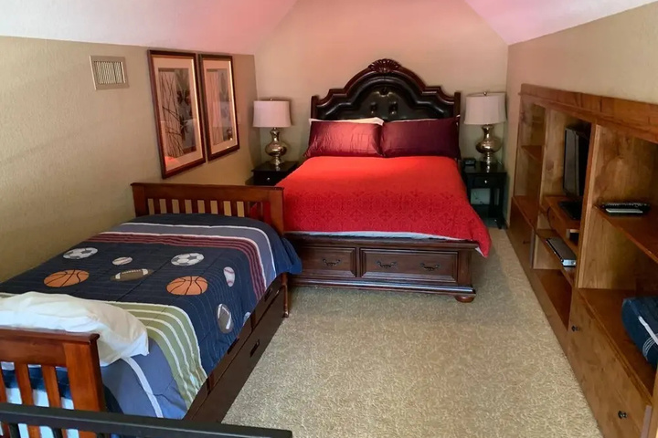 Spread Out in a Deluxe Suite En Suite Listed