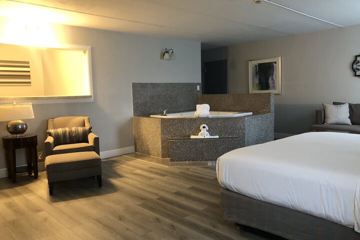 Room 50 of 94