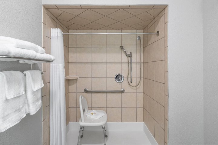Days Inn by Wyndham Coffeyville