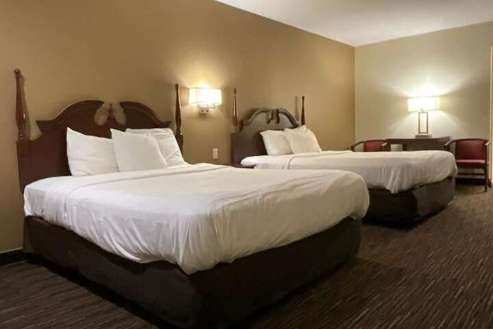 Room 16 of 35