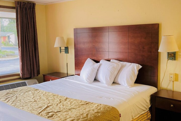 Room 19 of 29