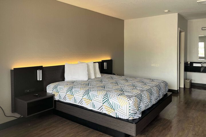 Motel 6 Seguin TX