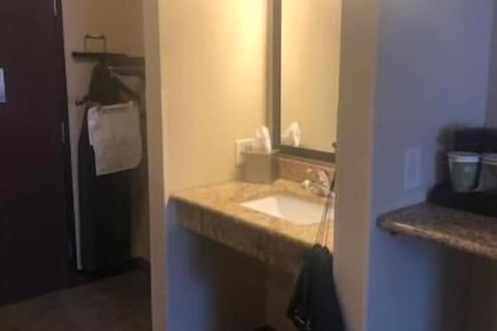 Room 50 of 59