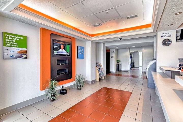 Hotel Interior 17 of 36