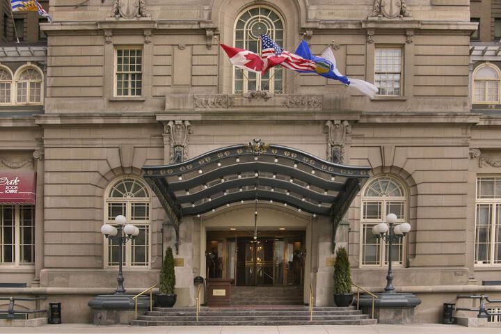 Hotel 5 of 82