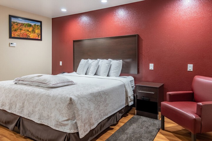 Room 26 of 33