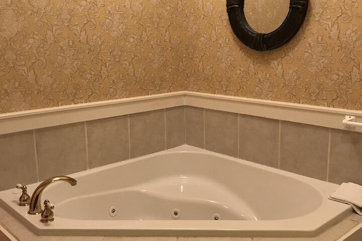 Room 78 of 84
