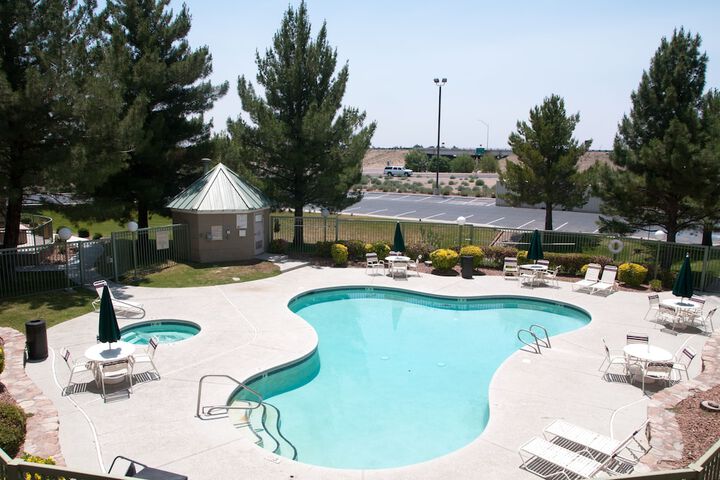 Pool 7 of 40