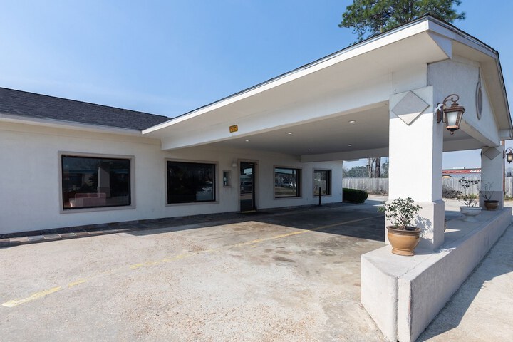 OYO Hotel DeRidder Hwy 171 North