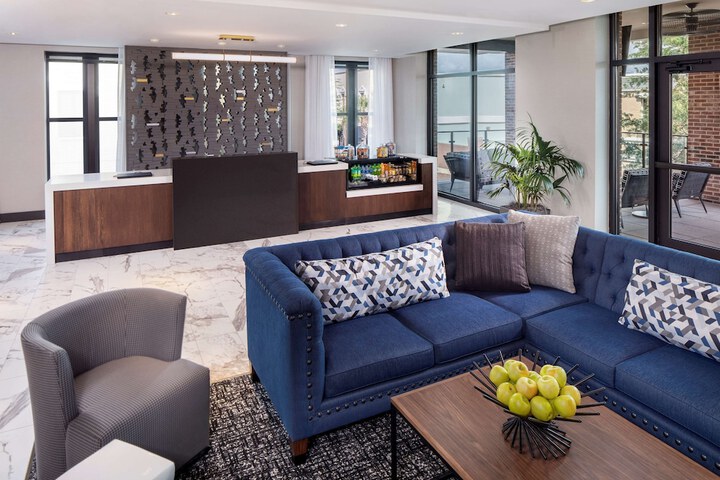 Hyatt Place Mount Pleasant Towne Centre