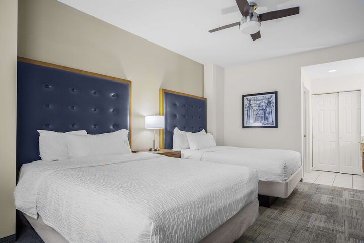 Room 29 of 48
