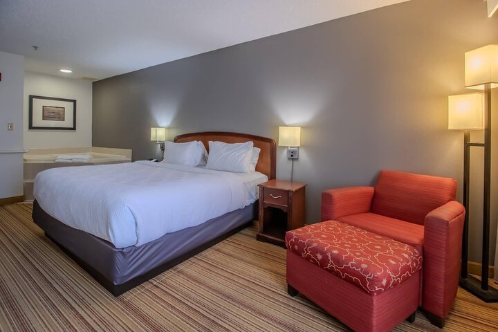 Country Inn & Suites by Radisson Convention Center