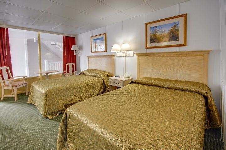 Room 12 of 17