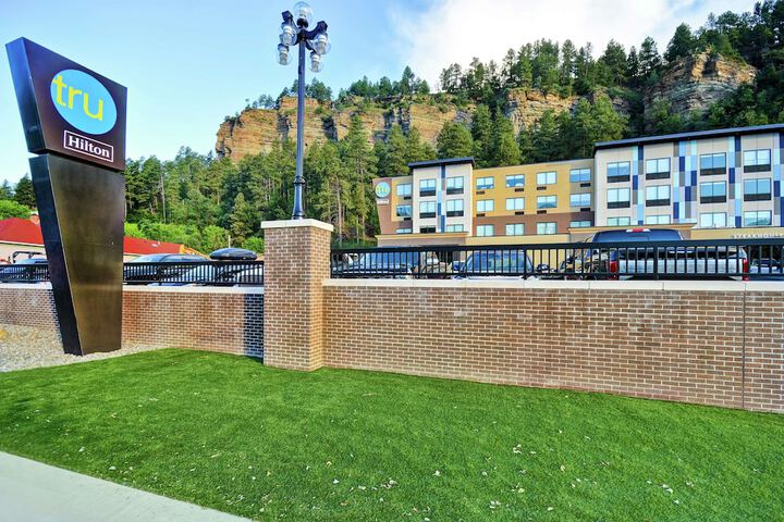 Tru by Hilton Deadwood SD