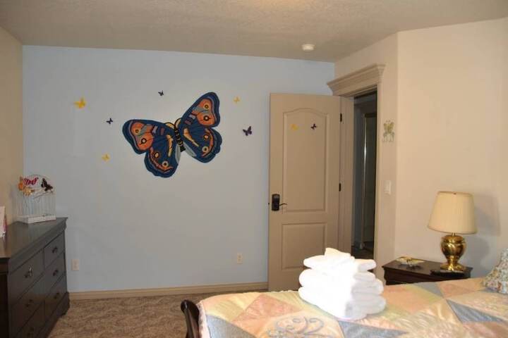 Room 38 of 97